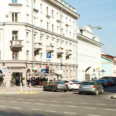 Апартаменты Двухкомнатная Квартира В Самом Сердце Столицы Городской Вал 10 Two Bedroom In The Center Of The Capital Gorodskoy Val 10 *