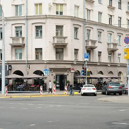 Двухкомнатная Квартира В Самом Сердце Столицы Городской Вал 10 Two Bedroom In The Center Of The Capital Gorodskoy Val 10 Минск